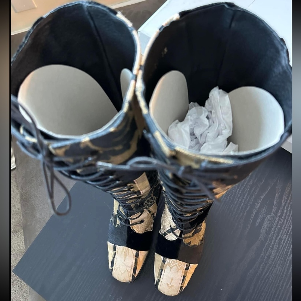🖤RARE GOTH DREAMS Vintage 80s90s Knee High Velvet Tapestry Patchwork Boots🖤 - Picture 14 of 16